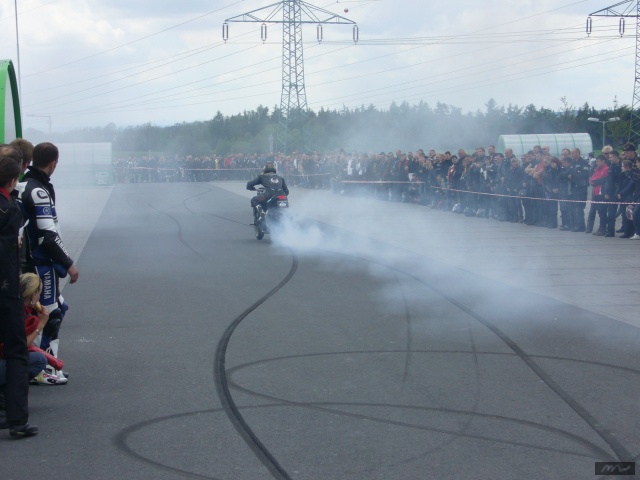 2009-054_1825.jpg
